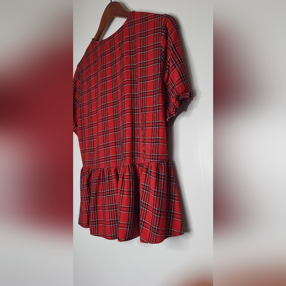 MADEWELL Red Plaid Ruffled Top. Button up. Ladies Size Medium. - Picture 11 of 15